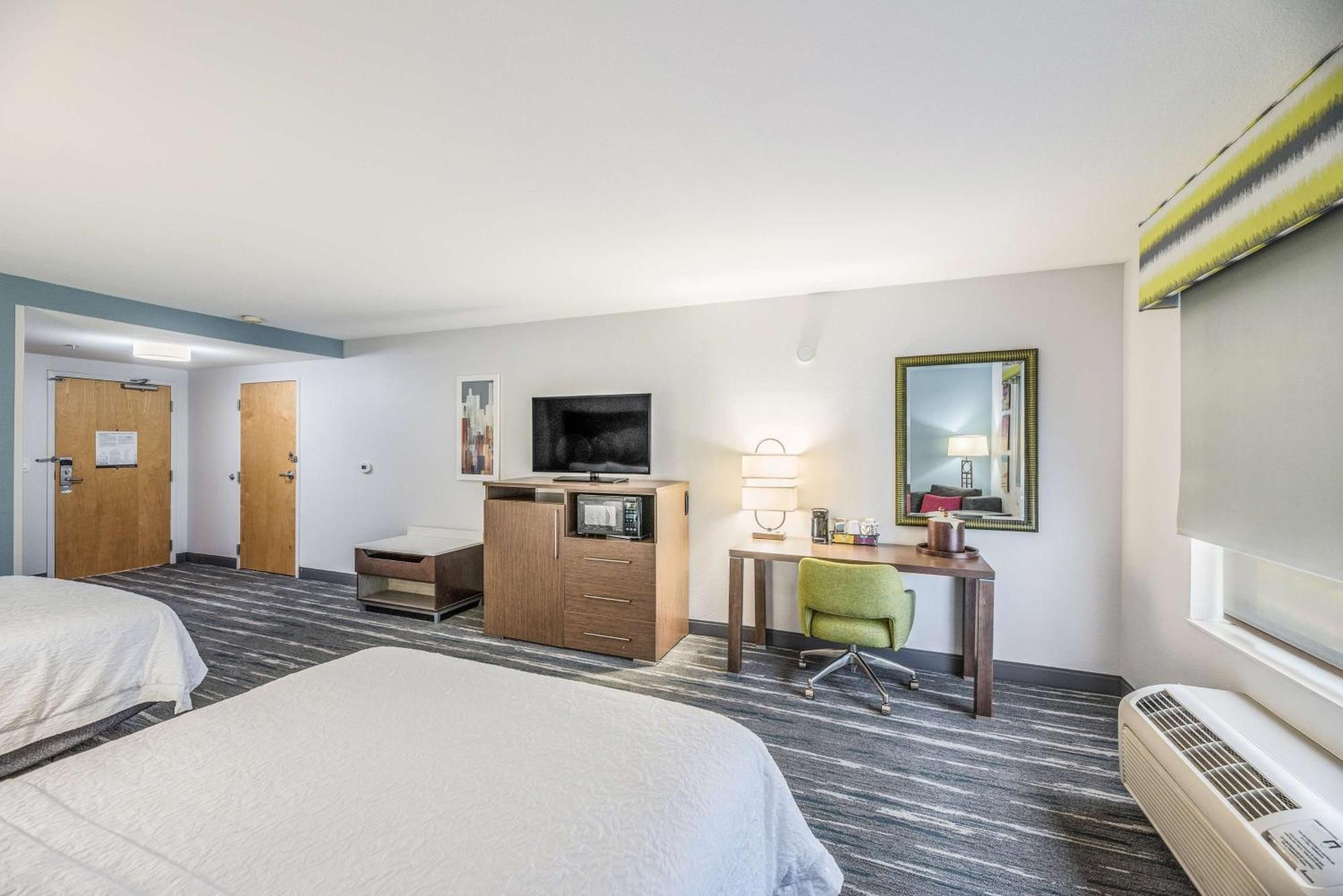 Hampton Inn Oakland-Хейуорд Экстерьер фото