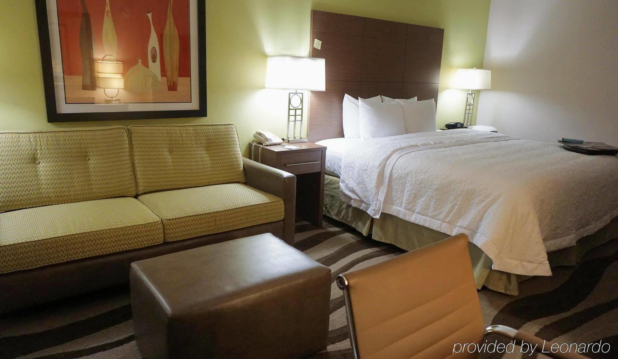 Hampton Inn Oakland-Хейуорд Экстерьер фото